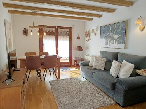 Vielha e Mijaran Apartment | ES CÒVES