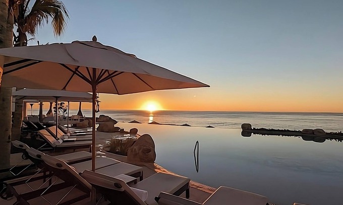 San Jose del Cabo Resort | ESCAPE TO LUXURY! 1BR/2BA OCEAN VIEW-PRIVATE BALCONY-LAZY RIVER-INFINITY POOL!