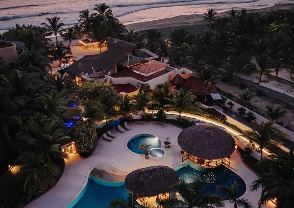 Ixtapa - Zihuatanejo Apartment | Escondite condominios