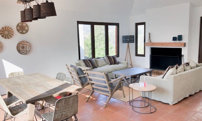 Cachagua House | Espectacular Casa en Cachagua 6PAX Jacuzzi Privado en la Terraza con Parrilla