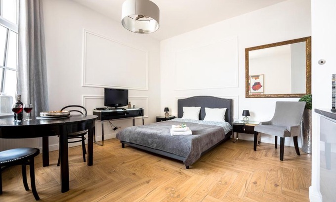 Torun Apartment | Ester Apartment