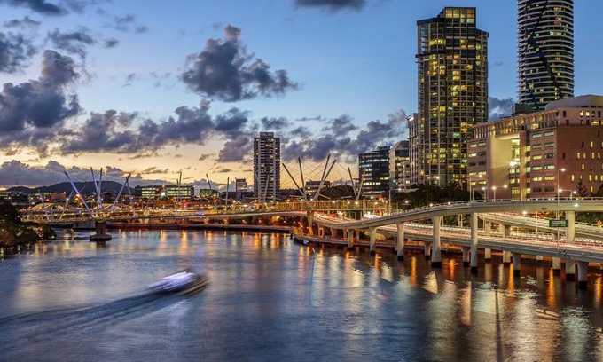 Brisbane Central Business District Apartment | Evolution Apartments