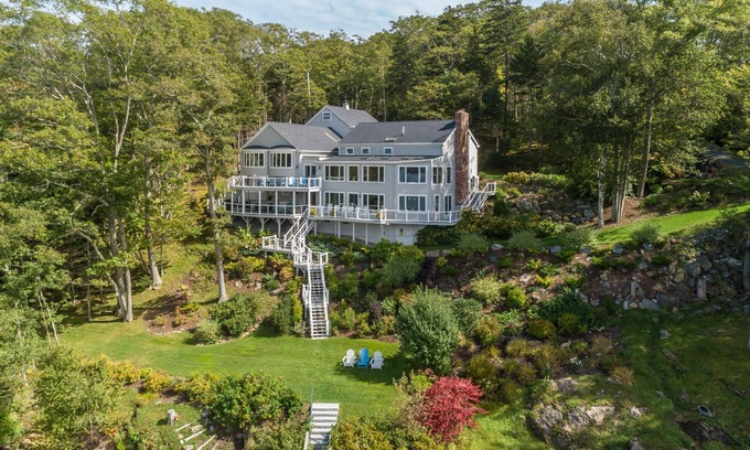 East Boothbay House | Exceptional Linekin Bay Oceanfront Home