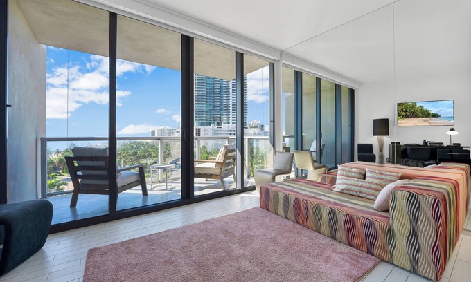 City Center Condo | Exclusive Oceanfront Studio at W Hotel – Indulge in Miami's Luxury