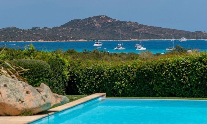Puntaldia Villa | Exclusive Sardinian Villa Near Cala Brandinchi