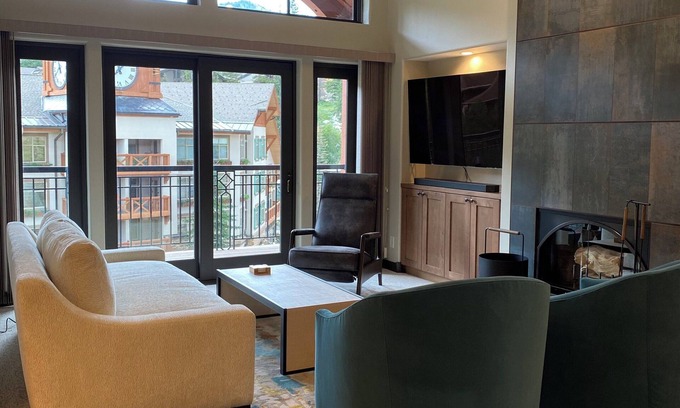 Salt Lake Mountain Resorts Condo | Exclusive Ski in - Ski Out Penthouse.
