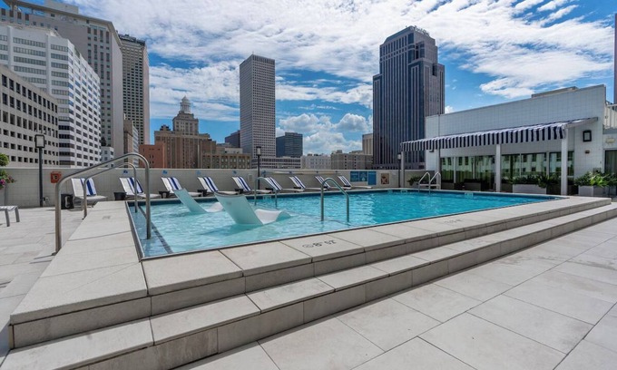 Milan Apartment | Experience City Views & Rooftop Pool – Steps from French Quarter & Bourbon St