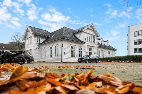 Bergen City Centre Apartment | Experience Norway's History I With Free Parking