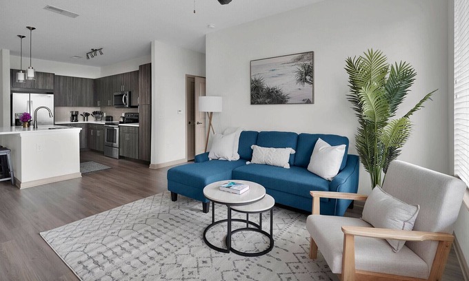Deerwood Apartment | Experience tranquility and convenience at our delightful suburban retreat in Jacksonville