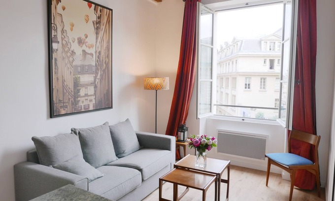Latin Apartment | Exquisite 2 Bedrooms Apt In The Center Of Latin Quarter : Best Deal For 6