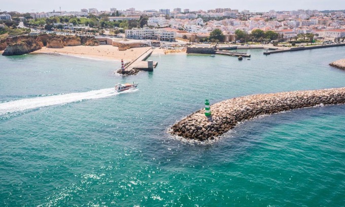 Ameijeira Apartment | Fábrica da Ribeira 71 by Destination Algarve