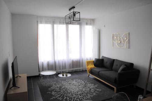 Sens Apartment | F2 proche de la gare de Sens