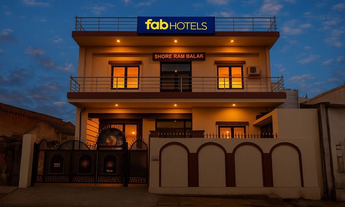 Ayodhya Hotel | Fabexpress Awadh Inn