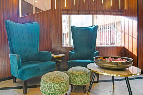 Taltala Hotel | FabHotel Samrat