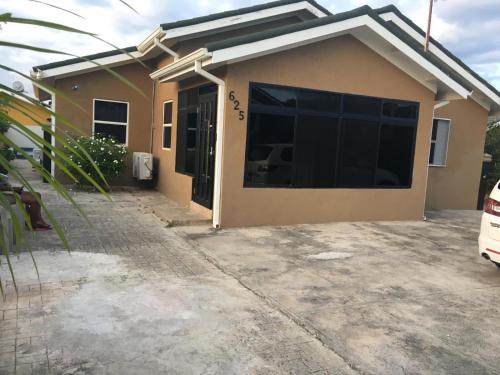 Falmouth House | Falmouth Trelwany Stonebrook Manner