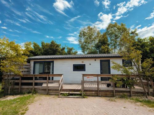 Oostkapelle Ski Chalet | Familie Chalet Oostkapelle OK30