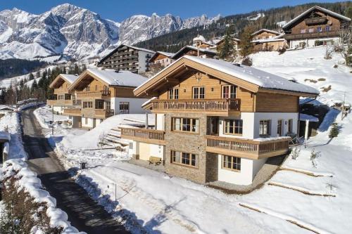Muehlbach Am Hochkoenig Ski Chalet | Familienchalet Königshaus by keyone