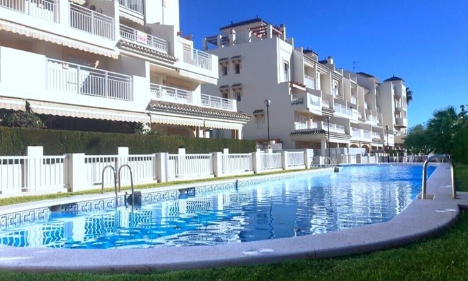 Platja de l'Arenal Apartment | Family Apartment with Private Terrace & Pool near Arenal Beach · Jávea