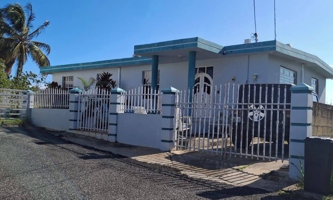 Jobos House | Family-Friendly 2BR in Isabela—AC in Every Room & Kid Essentials Near Beaches