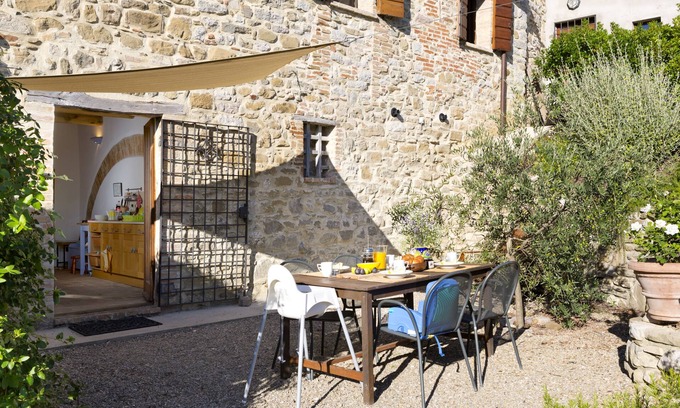 San Giovanni del Pantano Apartment | Family friendly apartment - Papaveri. Heated Splash pool and main pool on site.