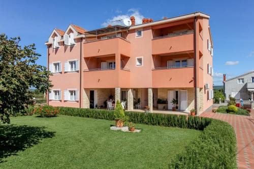 Nevidane Apartment | Family-friendly apartments with swimming pool Nevidjane, Pasman - 18054