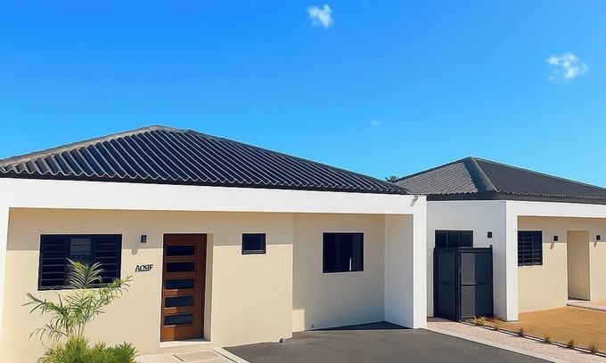 Santa Rosa House | Family-friendly tropical villa