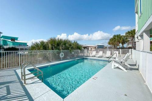 Gulf Shores House | Family Getaway! Blue Bungalow w Pool! 4min Walk to Beach!