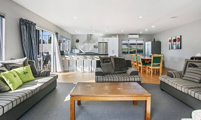 Waihi Beach House | Family Harmony - Waihi Beach Holiday Home