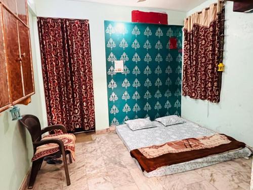 Allahabad Apartment | Family Home Stay