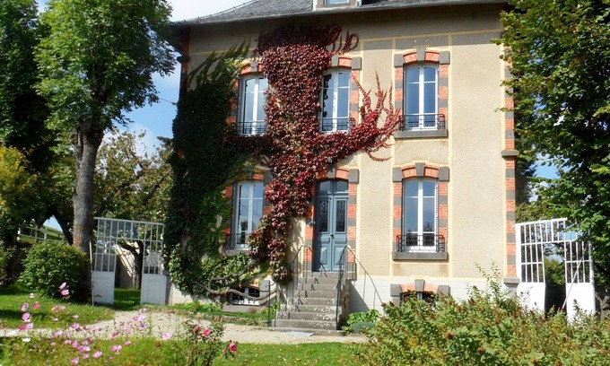 Saint-Flour House | Family house in the heart of the Cantal