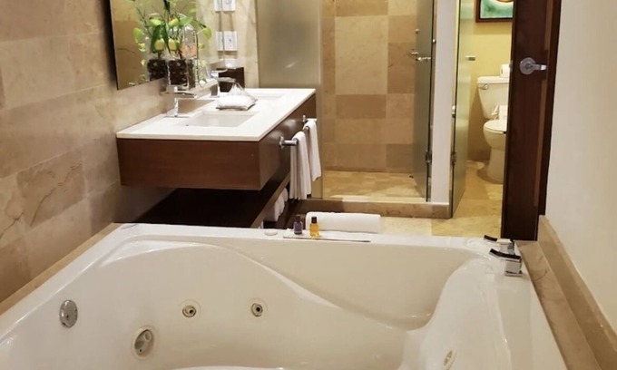 Centro Villa | Family suite inside Mayan Palace-Vidanta