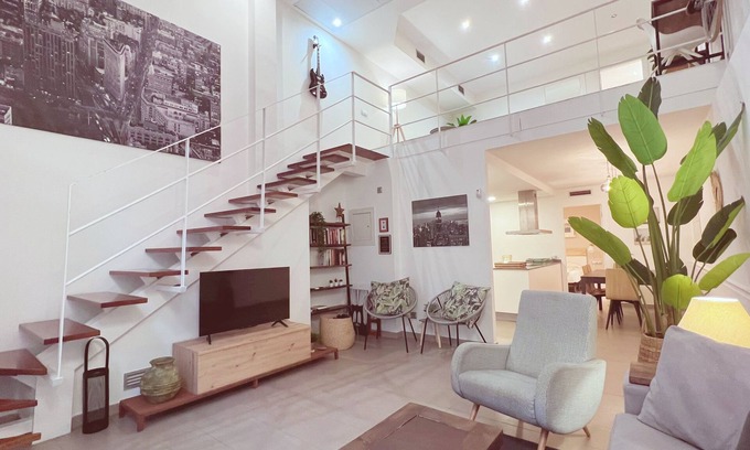 El Poble-sec Apartment | FANTASTIC LOFT STYLE DUPLEX IN BARCELONA - New at Vrbo