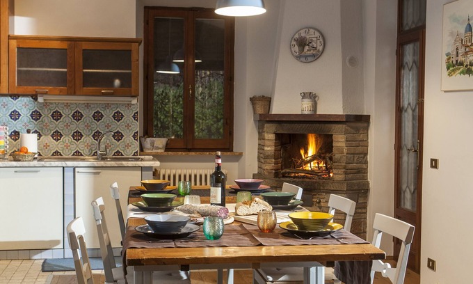 Assisi Villa | Farmhouse with pool, perfect for families and groups of friends