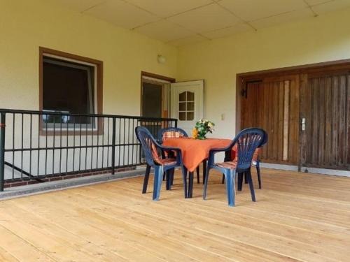 Neu Poserin Apartment | "Ferien Nord-Nordost" Wooster Teerofen "Am Walde" Ferienwohnung mit Terrasse