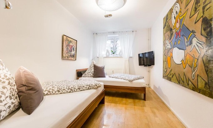 Vingst Apartment | Ferien Und Messewohnug