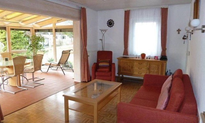 Schwarzenbach House | Ferienhaus 20-e mit Wintergarten und Garage - Ferienhäuser im Feriendorf Weissensee im Allgäu