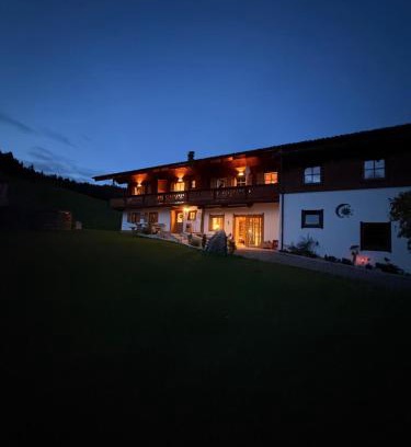 Ramsau bei Berchtesgaden Apartment | Ferienwohnung Datzmannlehen mit traumhaften Bergblick und Sauna