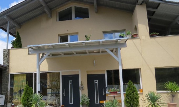 Augsdorf Apartment | Ferienwohnungen Irmgard Olipitz