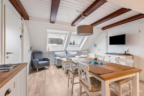 Busumer Deichhausen Apartment | Ferienwohnung Backbord Deichhausen
