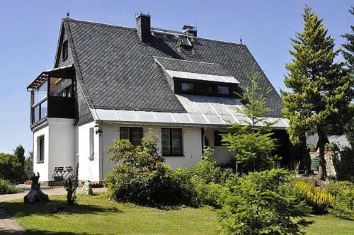 Baerenburg Apartment | Ferienwohnung Haus Sonnenhügel