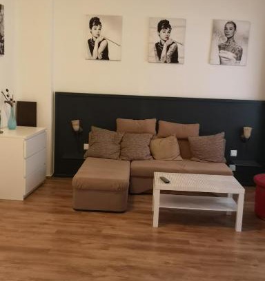 Goethestraße Apartment | Ferienwohnung im Erdgeschoss mit Terrasse