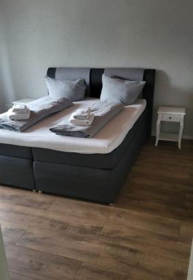 Munstermaifeld Apartment | Ferienwohnung mit Sauna und Balkon