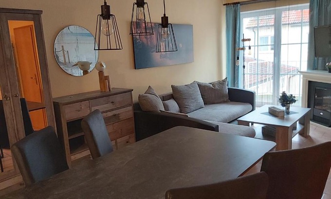 Gollwitz Apartment | Ferienwohnung Poeler Möwe