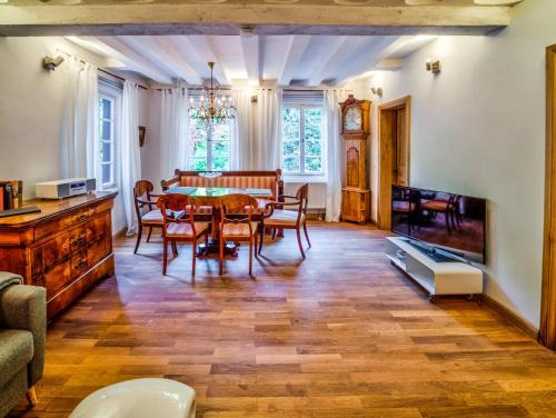 Monschau Apartment | Ferienwohnung To Hous