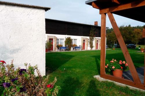 Mellenthin Apartment | Ferienwohnung Tor zur Ostsee