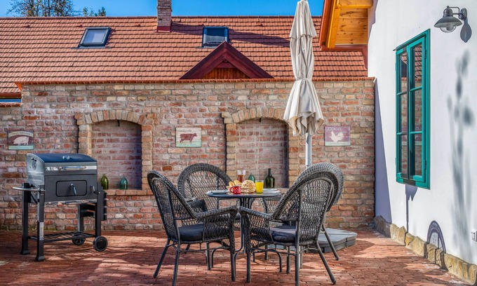 Csesznek Apartment | Ferrata Vár Vendégház