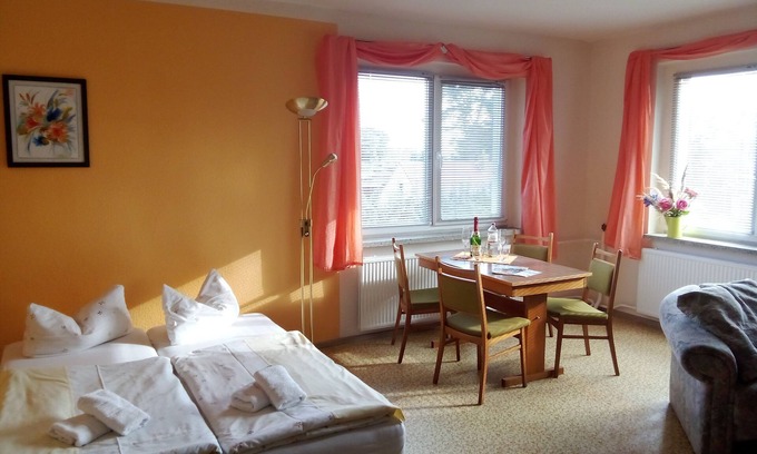 Monkebude Apartment | FeWo Christa (left) - Holiday home Am Stettiner Haff