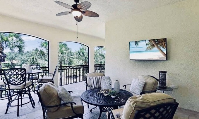 Naples Villa | Fiddlers Creek Naples Montreux - 3 bd w huge lanai, water views, gated.
