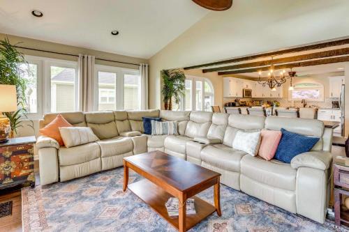 Hayesville House | Fireside Nights, Winter Lake View! Hayesville Home