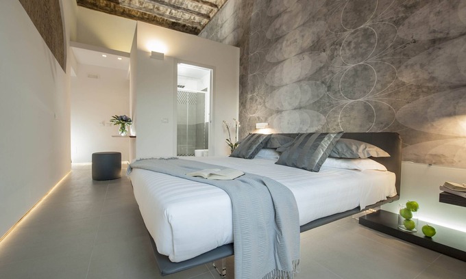 Celio House | First Floor